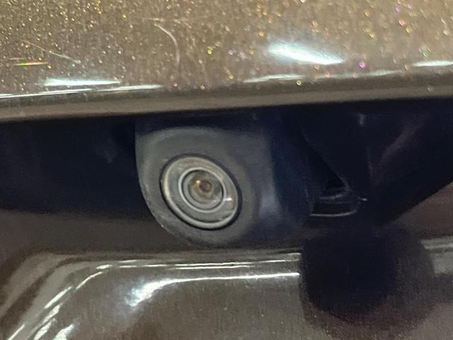 シエンタ G 純正ナビ バックカメラ 両側電動ドア セーフティセンス LEDヘッド オートライト オートハイビーム フロントフォグ スマートキー 革巻きステアリング ステアリングスイッチ(42枚目)