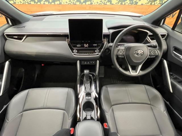 カローラクロス ハイブリッド Z パノラマルーフ 純正10.5型ナビ パノラミックビューモニター シートヒーター パーキングアシスト ドライブレコーダー ETC 半革シート シーケンシャルウィンカー ブラインドスポットモニター(2枚目)