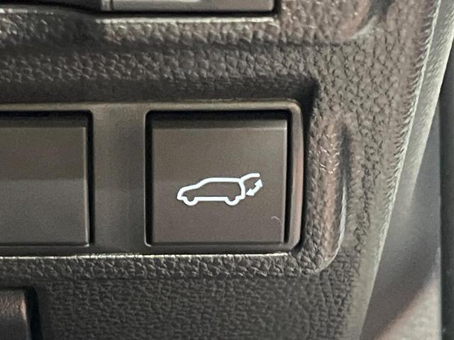 カローラクロス ハイブリッド Z パノラマルーフ 純正10.5型ナビ パノラミックビューモニター シートヒーター パーキングアシスト ドライブレコーダー ETC 半革シート シーケンシャルウィンカー ブラインドスポットモニター(36枚目)