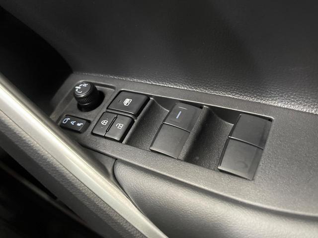 カローラクロス ハイブリッド Z パノラマルーフ 純正10.5型ナビ パノラミックビューモニター シートヒーター パーキングアシスト ドライブレコーダー ETC 半革シート シーケンシャルウィンカー ブラインドスポットモニター(39枚目)