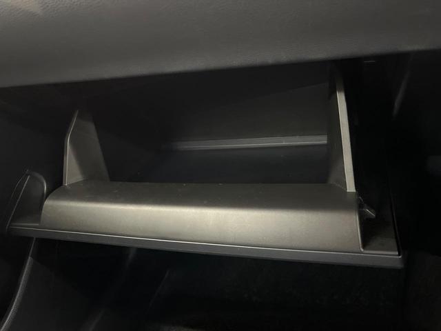 カローラクロス ハイブリッド Z パノラマルーフ 純正10.5型ナビ パノラミックビューモニター シートヒーター パーキングアシスト ドライブレコーダー ETC 半革シート シーケンシャルウィンカー ブラインドスポットモニター(52枚目)