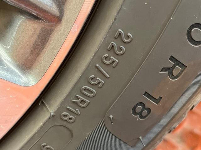 カローラクロス ハイブリッド Z パノラマルーフ 純正10.5型ナビ パノラミックビューモニター シートヒーター パーキングアシスト ドライブレコーダー ETC 半革シート シーケンシャルウィンカー ブラインドスポットモニター(60枚目)