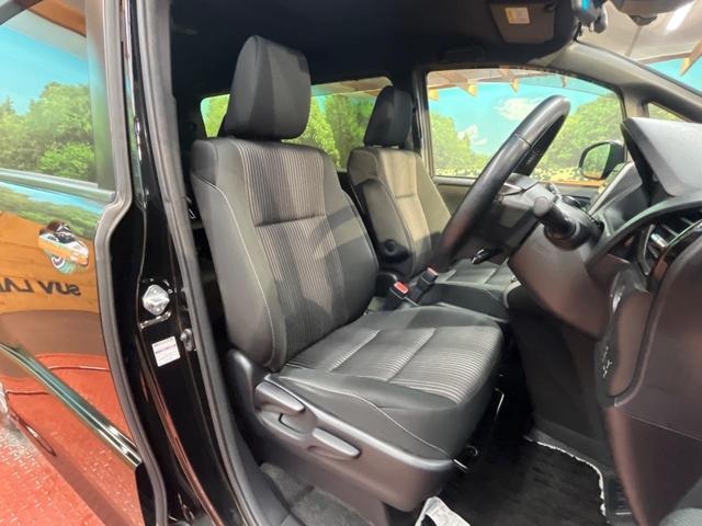 ヴォクシー ハイブリッドＺＳ　煌　ＴＲＤエアロ　両側電動ドア　純正ＳＤナビ　バックカメラ　セーフティセンス　禁煙車　ドラレコ　スマートキー　ＬＥＤヘッド　ＥＴＣ２．０　クルコン　オートハイビーム　車線逸脱警報　オートライト（8枚目）