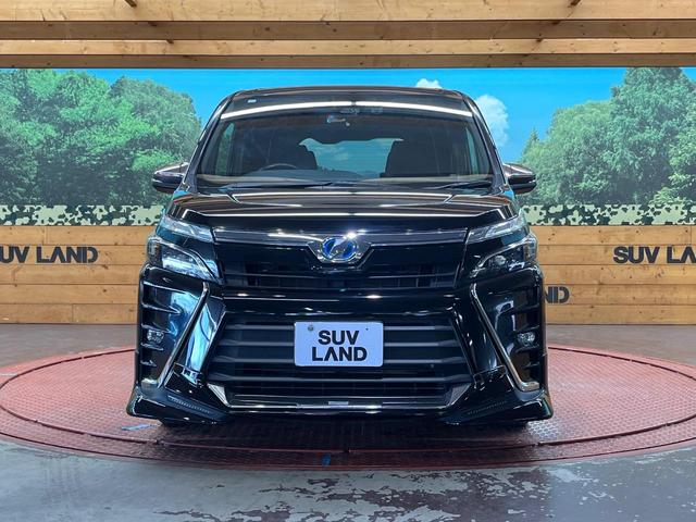 ヴォクシー ハイブリッドＺＳ　煌　ＴＲＤエアロ　両側電動ドア　純正ＳＤナビ　バックカメラ　セーフティセンス　禁煙車　ドラレコ　スマートキー　ＬＥＤヘッド　ＥＴＣ２．０　クルコン　オートハイビーム　車線逸脱警報　オートライト（15枚目）