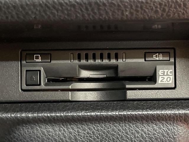 ヴォクシー ハイブリッドＺＳ　煌　ＴＲＤエアロ　両側電動ドア　純正ＳＤナビ　バックカメラ　セーフティセンス　禁煙車　ドラレコ　スマートキー　ＬＥＤヘッド　ＥＴＣ２．０　クルコン　オートハイビーム　車線逸脱警報　オートライト（36枚目）