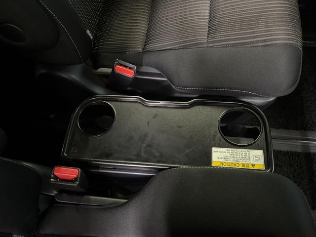 ヴォクシー ハイブリッドＺＳ　煌　ＴＲＤエアロ　両側電動ドア　純正ＳＤナビ　バックカメラ　セーフティセンス　禁煙車　ドラレコ　スマートキー　ＬＥＤヘッド　ＥＴＣ２．０　クルコン　オートハイビーム　車線逸脱警報　オートライト（57枚目）