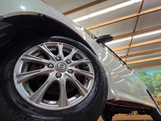 ノア Si ダブルバイビー 4WD 純正9型ナビ フリップダウンモニター バックカメラ 両側電動ドア ドライブレコーダー ETC クルーズコントロール LEDヘッド オートライト オートハイビーム 革巻きステアリング(14枚目)