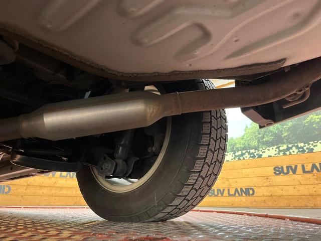 ノア Si ダブルバイビー 4WD 純正9型ナビ フリップダウンモニター バックカメラ 両側電動ドア ドライブレコーダー ETC クルーズコントロール LEDヘッド オートライト オートハイビーム 革巻きステアリング(21枚目)