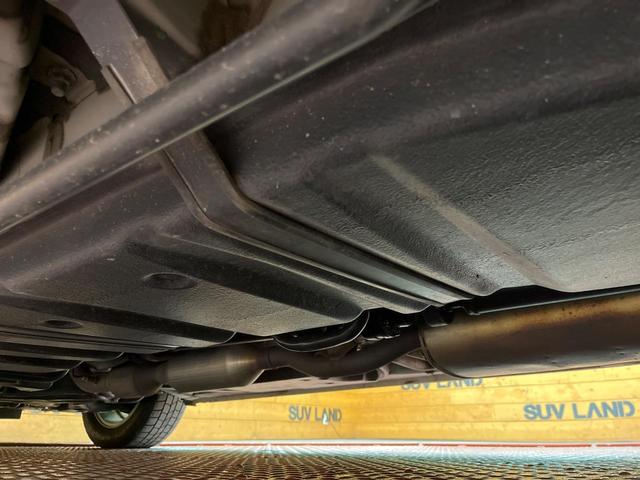 ノア Si ダブルバイビー 4WD 純正9型ナビ フリップダウンモニター バックカメラ 両側電動ドア ドライブレコーダー ETC クルーズコントロール LEDヘッド オートライト オートハイビーム 革巻きステアリング(23枚目)