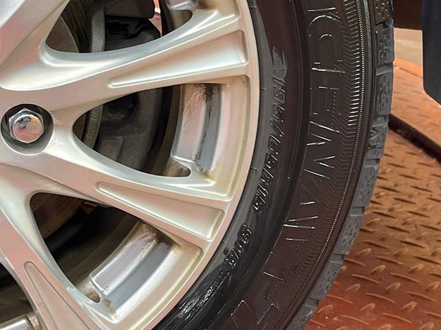 ノア Si ダブルバイビー 4WD 純正9型ナビ フリップダウンモニター バックカメラ 両側電動ドア ドライブレコーダー ETC クルーズコントロール LEDヘッド オートライト オートハイビーム 革巻きステアリング(30枚目)