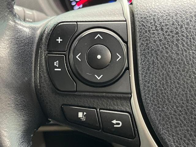 ノア Si ダブルバイビー 4WD 純正9型ナビ フリップダウンモニター バックカメラ 両側電動ドア ドライブレコーダー ETC クルーズコントロール LEDヘッド オートライト オートハイビーム 革巻きステアリング(42枚目)