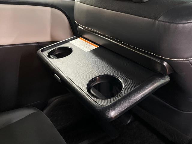 ノア Si ダブルバイビー 4WD 純正9型ナビ フリップダウンモニター バックカメラ 両側電動ドア ドライブレコーダー ETC クルーズコントロール LEDヘッド オートライト オートハイビーム 革巻きステアリング(62枚目)