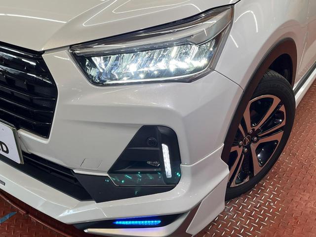 ロッキー プレミアム 4WD モデリスタ 純正9型ナビ パノラマモニター ETC 半革シート シートヒーター アダプティブクルーズ シーケンシャルウィンカー LEDヘッド ブラインドスポットモニター(12枚目)