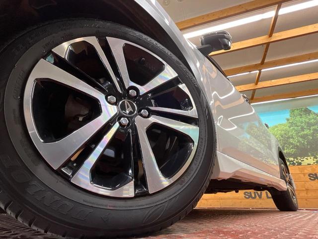 ロッキー プレミアム 4WD モデリスタ 純正9型ナビ パノラマモニター ETC 半革シート シートヒーター アダプティブクルーズ シーケンシャルウィンカー LEDヘッド ブラインドスポットモニター(13枚目)