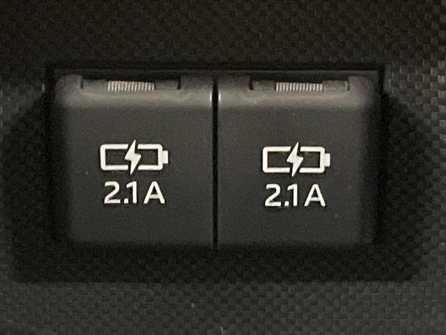 ロッキー プレミアム 4WD モデリスタ 純正9型ナビ パノラマモニター ETC 半革シート シートヒーター アダプティブクルーズ シーケンシャルウィンカー LEDヘッド ブラインドスポットモニター(35枚目)