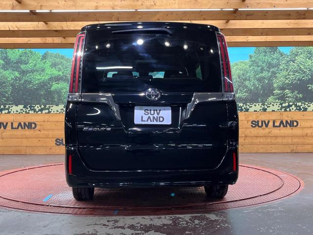 安心の最長１０年・走行無制限保証（有償）をご用意。保証内容も充実はもちろん、無料点検＆オイル交換や、年中無休の全国・２４時間ロードサービスも付帯されておりますのでご安心下さい。