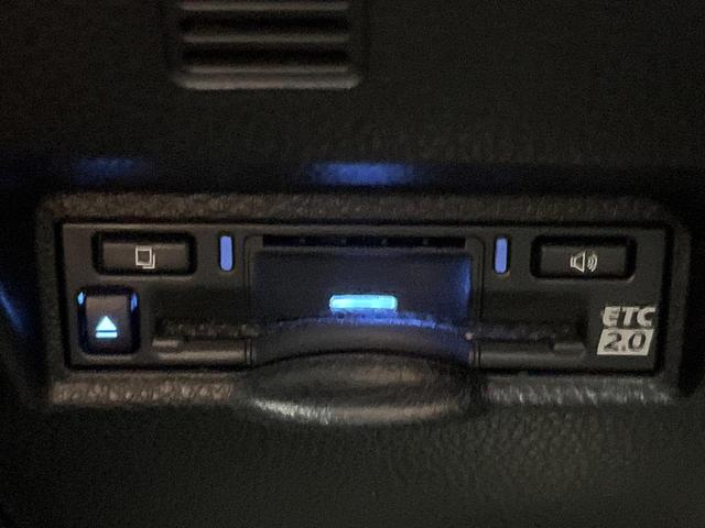 ヴォクシー S-Z 両側電動ドア バックカメラ セーフティセンス レーダークルーズ 禁煙車 電動リアゲート ハーフレザーシート ドラレコ コーナーセンサー スマートキー LEDヘッド ETC(6枚目)