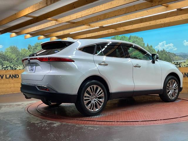 ハリアー Ｚ　調光パノラマルーフ　ＪＢＬサウンド付き純正１２．３型ナビ　バックカメラ　トヨタセーフティセンス　レーダークルーズ　禁煙車　パワーバックドア　ハーフレザーシート　パワーシート（17枚目）