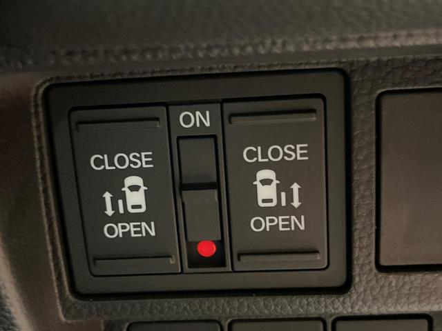 ステップワゴン e:HEVスパーダ プレミアムライン 両側電動ドア 11型純正ナビ 15型後席モニター 全周囲カメラ ホンダセンシング レーダークルーズ 禁煙車 電動リアゲート ハーフレザーシート ドラレコ コーナーセンサー スマートキー LEDヘッド(3枚目)