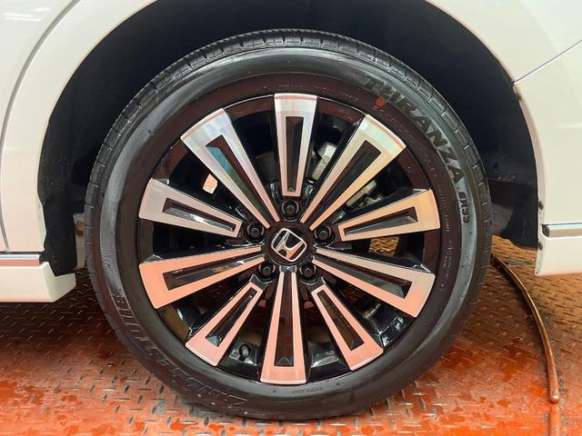 ステップワゴン e:HEVスパーダ プレミアムライン 両側電動ドア 11型純正ナビ 15型後席モニター 全周囲カメラ ホンダセンシング レーダークルーズ 禁煙車 電動リアゲート ハーフレザーシート ドラレコ コーナーセンサー スマートキー LEDヘッド(26枚目)