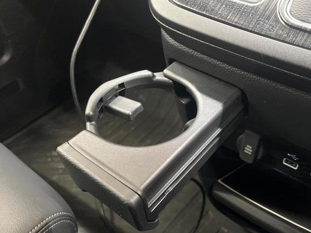 ステップワゴン e:HEVスパーダ プレミアムライン 両側電動ドア 11型純正ナビ 15型後席モニター 全周囲カメラ ホンダセンシング レーダークルーズ 禁煙車 電動リアゲート ハーフレザーシート ドラレコ コーナーセンサー スマートキー LEDヘッド(65枚目)