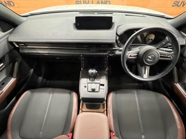 MX-30 ベースグレード ブラウン内装 8.8型マツダコネクト 360°ビューモニター ETC 半革シート シートヒーター ヘッドアップディスプレイ レーダークルーズ シートメモリー付パワーシート(2枚目)