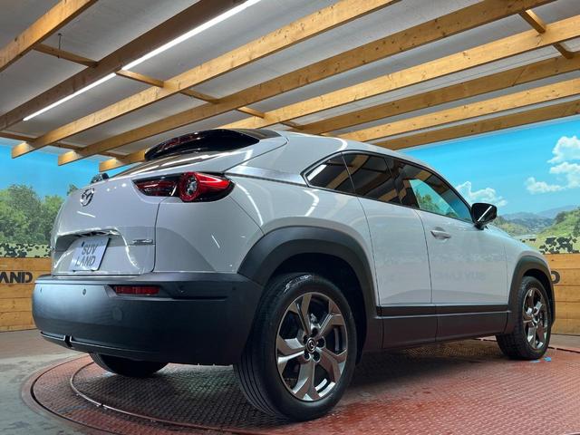 MX-30 ベースグレード ブラウン内装 8.8型マツダコネクト 360°ビューモニター ETC 半革シート シートヒーター ヘッドアップディスプレイ レーダークルーズ シートメモリー付パワーシート(17枚目)