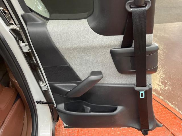 MX-30 ベースグレード ブラウン内装 8.8型マツダコネクト 360°ビューモニター ETC 半革シート シートヒーター ヘッドアップディスプレイ レーダークルーズ シートメモリー付パワーシート(43枚目)