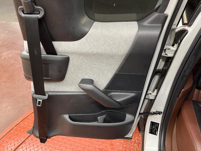 MX-30 ベースグレード ブラウン内装 8.8型マツダコネクト 360°ビューモニター ETC 半革シート シートヒーター ヘッドアップディスプレイ レーダークルーズ シートメモリー付パワーシート(45枚目)