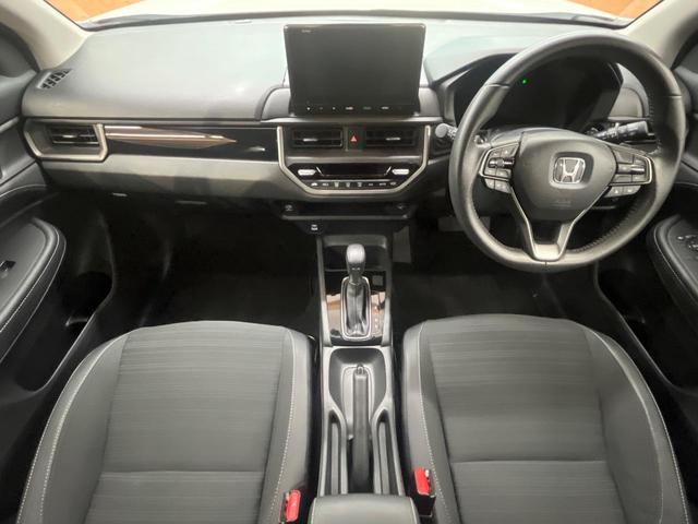 WR-V Z+ 純正ナビ バックカメラ ホンダセンシング レーダークルーズ 禁煙車 ハーフレザーシート ドラレコ コーナーセンサー LEDヘッド ビルトインETC 純正17インチアルミ オートハイビーム(2枚目)