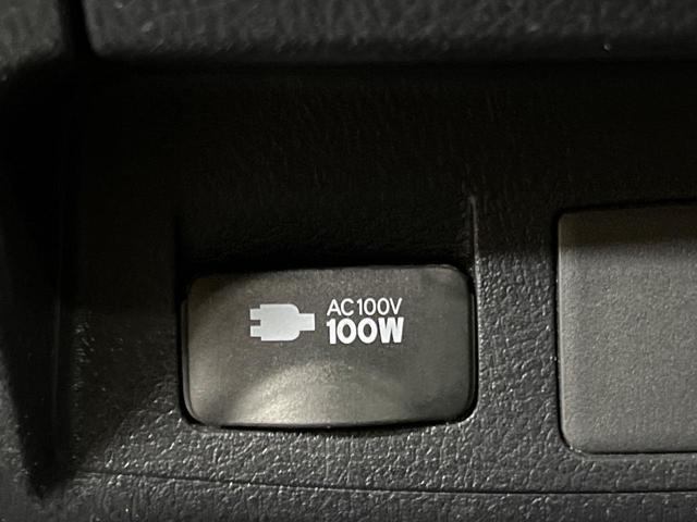 アルファード ２．５Ｇ　両側電動スライド　９型純正ナビ　フリップダウン　バックカメラ　ＡＣ１００Ｖ電源　レーダークルーズ　禁煙車　パワーバックドア　合皮シート　シートヒーター　シートエアコン（6枚目）