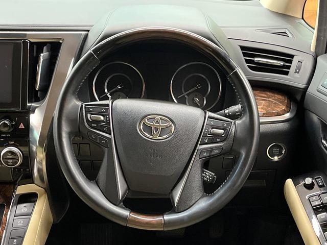 アルファード ２．５Ｇ　両側電動スライド　９型純正ナビ　フリップダウン　バックカメラ　ＡＣ１００Ｖ電源　レーダークルーズ　禁煙車　パワーバックドア　合皮シート　シートヒーター　シートエアコン（12枚目）