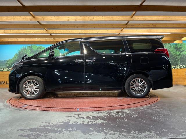 アルファード ２．５Ｇ　両側電動スライド　９型純正ナビ　フリップダウン　バックカメラ　ＡＣ１００Ｖ電源　レーダークルーズ　禁煙車　パワーバックドア　合皮シート　シートヒーター　シートエアコン（25枚目）