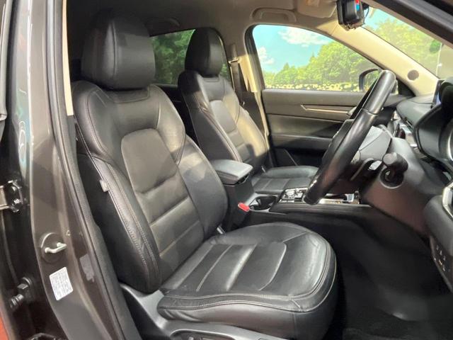 ＣＸ－５ ＸＤ　Ｌパッケージ　４ＷＤ　ディーゼル　純正ナビ　バックカメラ　ＢＯＳＥサウンド　スマートブレーキサポート　レーダークルーズ　禁煙車　パワーバックドア　本革黒シート　全席シートヒーター　ＥＴＣ（8枚目）