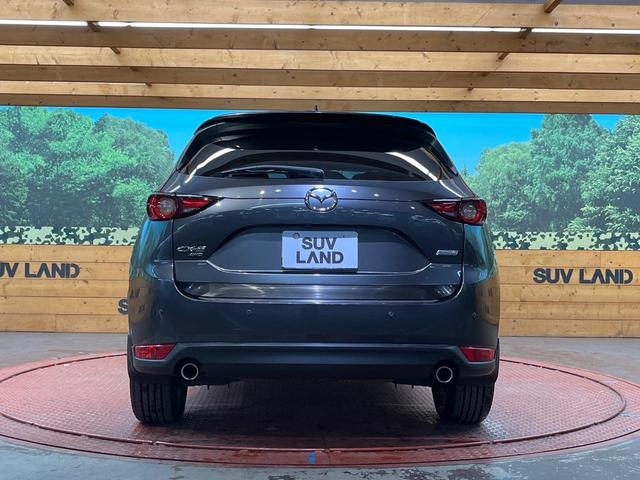 ＣＸ－５ ＸＤ　Ｌパッケージ　４ＷＤ　ディーゼル　純正ナビ　バックカメラ　ＢＯＳＥサウンド　スマートブレーキサポート　レーダークルーズ　禁煙車　パワーバックドア　本革黒シート　全席シートヒーター　ＥＴＣ（15枚目）