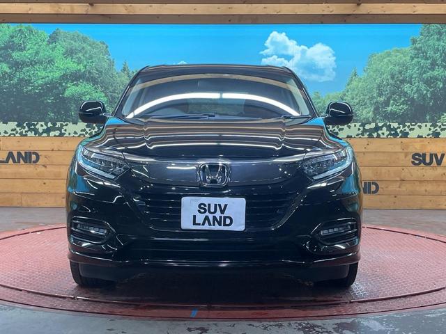 ヴェゼル ハイブリッドＺ・ホンダセンシング　４ＷＤ　純正ナビ　バックカメラ　寒冷地仕様　ホンダセンシング　レーダークルーズ　禁煙車　ハーフレザーシート　シートヒーター　コーナーセンサー　ＬＥＤヘッド　ビルトインＥＴＣ　純正１７インチアルミ（14枚目）