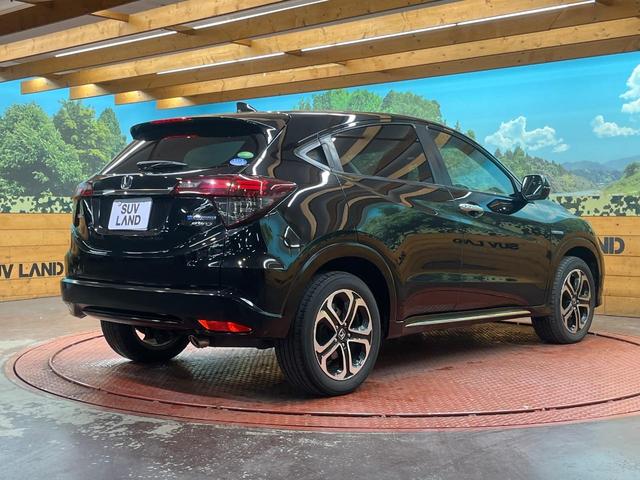 ヴェゼル ハイブリッドＺ・ホンダセンシング　４ＷＤ　純正ナビ　バックカメラ　寒冷地仕様　ホンダセンシング　レーダークルーズ　禁煙車　ハーフレザーシート　シートヒーター　コーナーセンサー　ＬＥＤヘッド　ビルトインＥＴＣ　純正１７インチアルミ（17枚目）