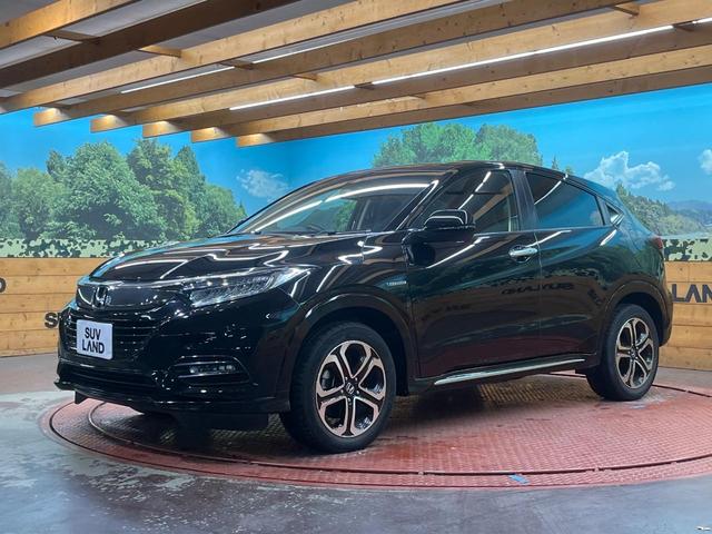 ヴェゼル ハイブリッドＺ・ホンダセンシング　４ＷＤ　純正ナビ　バックカメラ　寒冷地仕様　ホンダセンシング　レーダークルーズ　禁煙車　ハーフレザーシート　シートヒーター　コーナーセンサー　ＬＥＤヘッド　ビルトインＥＴＣ　純正１７インチアルミ（24枚目）