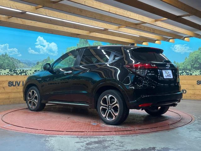 ヴェゼル ハイブリッドＺ・ホンダセンシング　４ＷＤ　純正ナビ　バックカメラ　寒冷地仕様　ホンダセンシング　レーダークルーズ　禁煙車　ハーフレザーシート　シートヒーター　コーナーセンサー　ＬＥＤヘッド　ビルトインＥＴＣ　純正１７インチアルミ（26枚目）