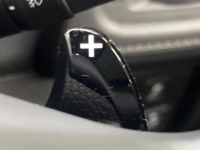 ヴェゼル ハイブリッドＺ・ホンダセンシング　４ＷＤ　純正ナビ　バックカメラ　寒冷地仕様　ホンダセンシング　レーダークルーズ　禁煙車　ハーフレザーシート　シートヒーター　コーナーセンサー　ＬＥＤヘッド　ビルトインＥＴＣ　純正１７インチアルミ（42枚目）