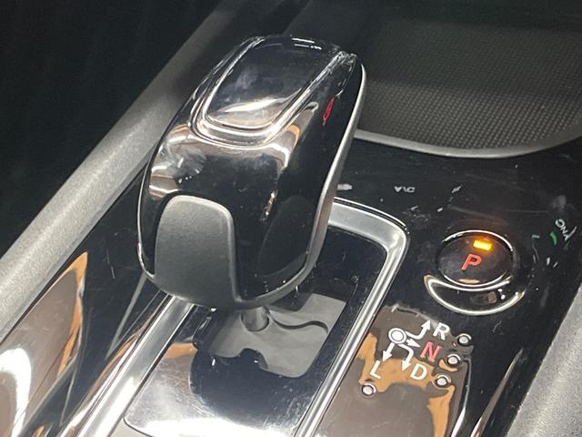 ヴェゼル ハイブリッドＺ・ホンダセンシング　４ＷＤ　純正ナビ　バックカメラ　寒冷地仕様　ホンダセンシング　レーダークルーズ　禁煙車　ハーフレザーシート　シートヒーター　コーナーセンサー　ＬＥＤヘッド　ビルトインＥＴＣ　純正１７インチアルミ（53枚目）