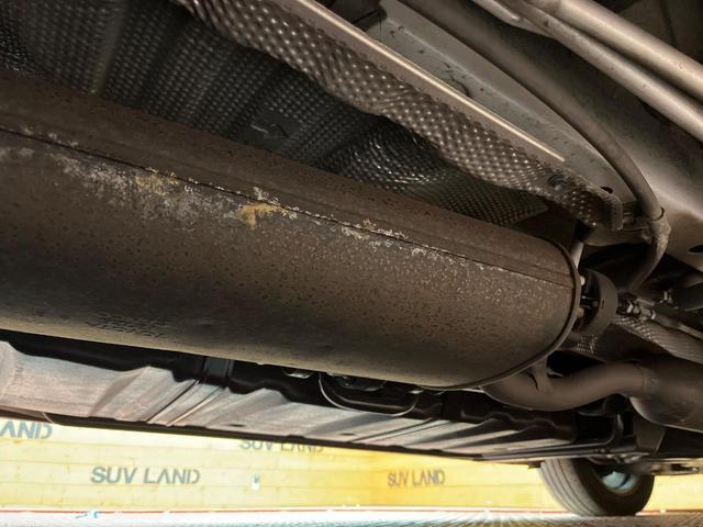 ヴォクシー ＺＳ　煌ＩＩ　４ＷＤ　モデリスタエアロ　両側電動ドア　純正ナビ　バックカメラ　セーフティセンス　ＬＥＤヘッド　ビルトインＥＴＣ　クルコン　純正１６インチアルミ　オートハイビーム　車線逸脱警報　オートライト（22枚目）