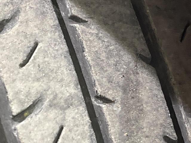 ヴォクシー ＺＳ　煌ＩＩ　４ＷＤ　モデリスタエアロ　両側電動ドア　純正ナビ　バックカメラ　セーフティセンス　ＬＥＤヘッド　ビルトインＥＴＣ　クルコン　純正１６インチアルミ　オートハイビーム　車線逸脱警報　オートライト（31枚目）