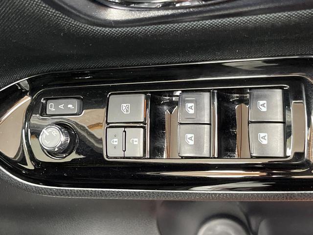 ヴォクシー ＺＳ　煌ＩＩ　４ＷＤ　モデリスタエアロ　両側電動ドア　純正ナビ　バックカメラ　セーフティセンス　ＬＥＤヘッド　ビルトインＥＴＣ　クルコン　純正１６インチアルミ　オートハイビーム　車線逸脱警報　オートライト（61枚目）