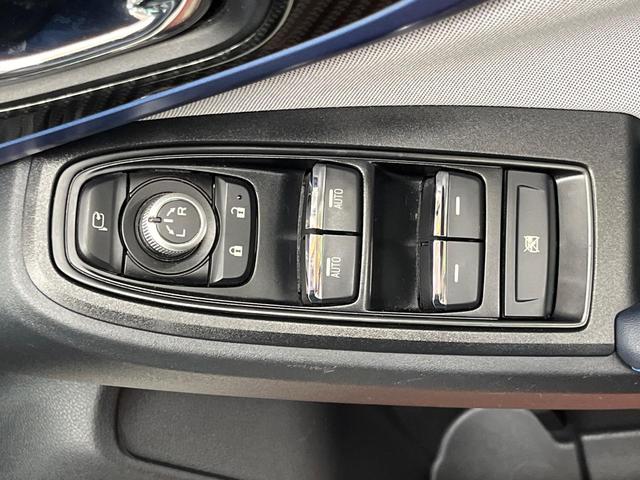 ＸＶ アドバンス　４ＷＤ　純正８型ナビ　サイド＆バックカメラ　アイサイト　レーダークルーズ　禁煙車　電動リアゲート　ハーフレザーシート　ドラレコ　コーナーセンサー　スマートキー　ＬＥＤヘッド　オートエアコン（49枚目）