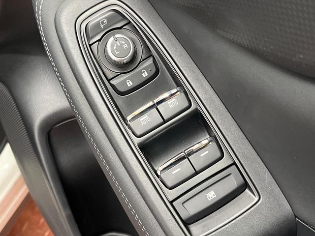 フォレスター アドバンス　４ＷＤ　サンルーフ　ＳＤナビ　サイド＆バックカメラ　レーダークルーズ　ブラインドスポットモニタ　全席シートヒーター　電動リアゲート　レザーシート　ドラレコ　コーナーセンサー　スマートキー　ＬＥＤヘッド（49枚目）