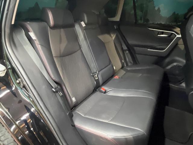 RAV4 アドベンチャー オフロードパッケージ 4WD 全周囲カメラ トヨタセーフティ レーダークルーズ パワーバックドア 合皮シート 前席シートヒーター 前席シートエアコン 運転席パワーシート ドラレコ コーナーセンサー(9枚目)