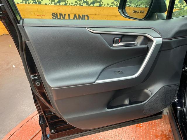 RAV4 アドベンチャー オフロードパッケージ 4WD 全周囲カメラ トヨタセーフティ レーダークルーズ パワーバックドア 合皮シート 前席シートヒーター 前席シートエアコン 運転席パワーシート ドラレコ コーナーセンサー(60枚目)