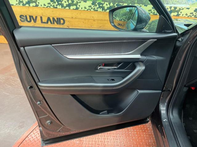 CX-80 XD Lパッケージ 4WD サンルーフ 純正12.3ディスプレイオーディオ 全周囲カメラ BOSEサウンド ディーゼル 100V電源 スマートアシスト レーダークルーズ 電動リアゲート レザーシート パワーシート(54枚目)