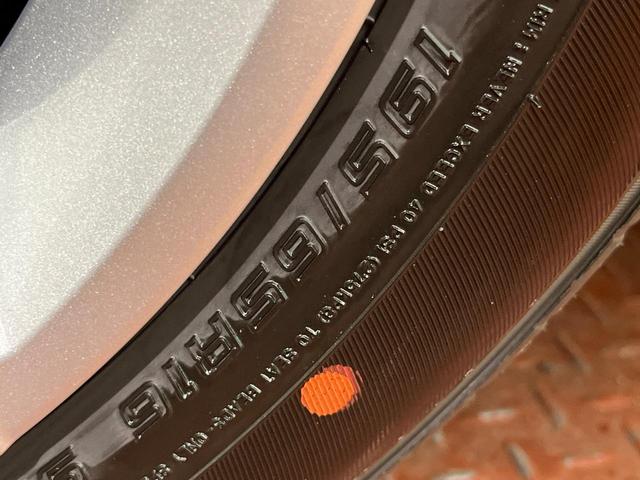 ライズ X 登録済未使用車 4WD スマートアシスト 禁煙車 コーナーセンサー スマートキー LEDヘッド オートライト ステアリングスイッチ(29枚目)